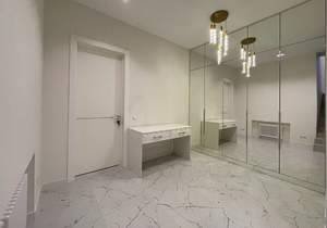 Дом 224м², 2-этажный, участок 4 сот.