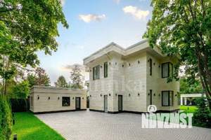 Дом 250м², 2-этажный, участок 10 сот.