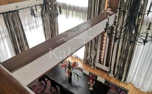 Дом 400м², 2-этажный, участок 0 сот.