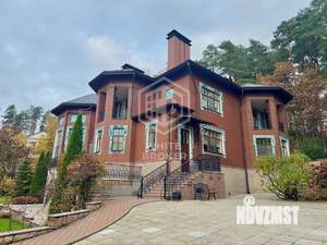 Дом 761м², 3-этажный, участок 60 сот.