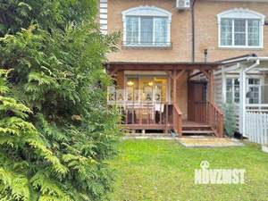 Таунхаус 150м², 3-этажный, участок 2 сот.