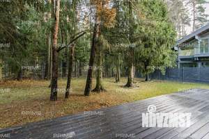 Коттедж 350м², 2-этажный, участок 10 сот.