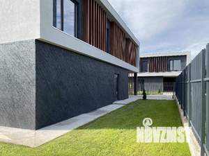 Дом 437м², 2-этажный, участок 10 сот.