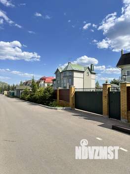 Коттедж 808м², 4-этажный, участок 20 сот.