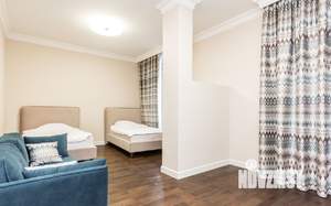 Дом 450м², 2-этажный, участок 6 сот.