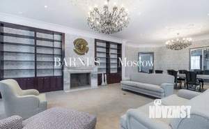 Дом 737м², 2-этажный, участок 29 сот.