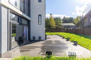 Дом 142м², 2-этажный, участок 6 сот.