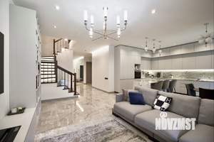 Таунхаус 225м², 2-этажный, участок 3 сот.