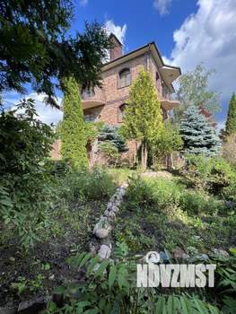 Коттедж 200м², 3-этажный, участок 12 сот.