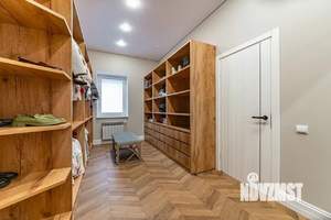 Дом 525м², 2-этажный, участок 14 сот.