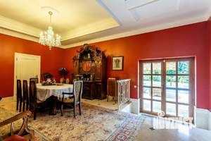 Дом 667м², 3-этажный, участок 20 сот.