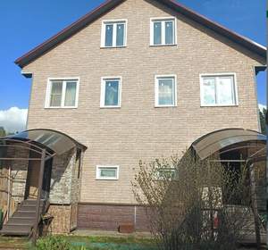 Дом 440м², 3-этажный, участок 800 сот.