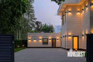 Коттедж 250м², 2-этажный, участок 10 сот.