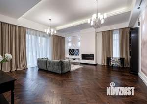 Дом 885м², 1-этажный, участок 15 сот.