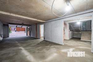 Коттедж 430м², 2-этажный, участок 15 сот.