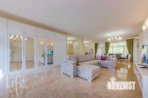 Дом 328м², 1-этажный, участок 16 сот.