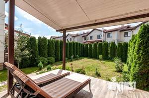 Таунхаус 208м², 2-этажный, участок 3 сот.