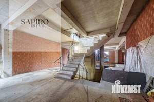 Дом 1300м², 3-этажный, участок 32 сот.