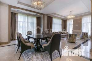 Дом 350м², 2-этажный, участок 11 сот.