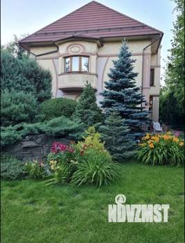 Дом 325м², 3-этажный, участок 11 сот.