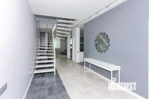 Дом 259м², 2-этажный, участок 6 сот.