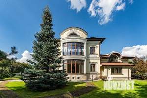 Коттедж 860м², 4-этажный, участок 29 сот.