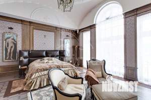 Дом 980м², 3-этажный, участок 60 сот.