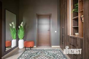 Дом 360м², 2-этажный, участок 6 сот.