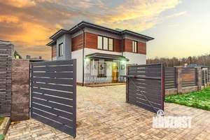 Дом 200м², 2-этажный, участок 10 сот.