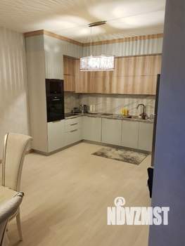 Дом 324м², 3-этажный, участок 4 сот.