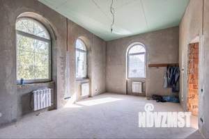 Коттедж 1018м², 3-этажный, участок 12 сот.