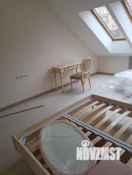 Дом 324м², 3-этажный, участок 4 сот.