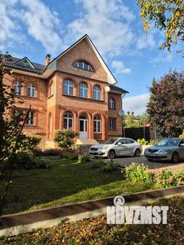 Коттедж 692м², 3-этажный, участок 20 сот.