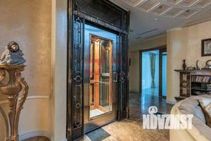 Дом 900м², 2-этажный, участок 23 сот.