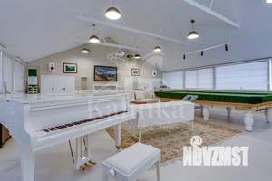 Дом 500м², 4-этажный, участок 25 сот.