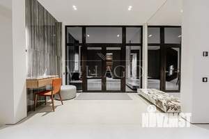 Дом 1123м², 2-этажный, участок 22 сот.