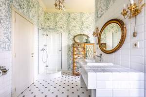 Дом 667м², 3-этажный, участок 20 сот.