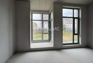 Дом 302м², 3-этажный, участок 5 сот.