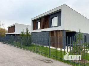 Дом 403м², 2-этажный, участок 8 сот.