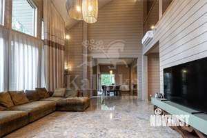 Дом 428м², 2-этажный, участок 32 сот.