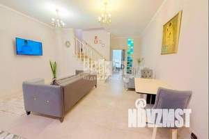 Таунхаус 150м², 3-этажный, участок 2 сот.