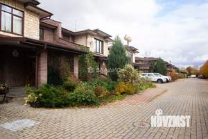 Таунхаус 184м², 2-этажный, участок 4 сот.