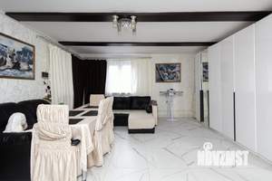 Дом 250м², 2-этажный, участок 11 сот.