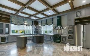 Дом 737м², 2-этажный, участок 29 сот.