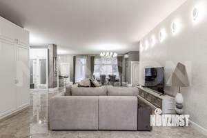 Дом 300м², 1-этажный, участок 16 сот.