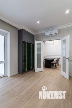 Таунхаус 210м², 2-этажный, участок 3 сот.