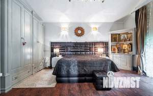 Дом 760м², 2-этажный, участок 30 сот.