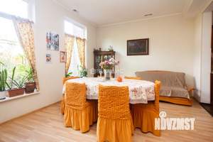 Таунхаус 184м², 2-этажный, участок 4 сот.