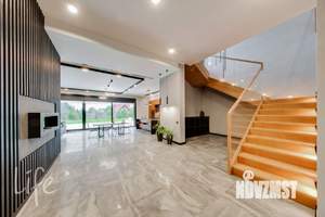 Дом 540м², 2-этажный, участок 25 сот.