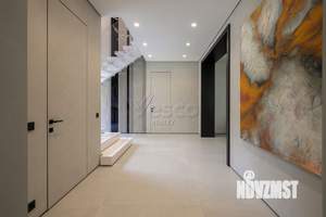 Коттедж 480м², 2-этажный, участок 9 сот.